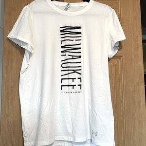 Under Armor Milwaukee 414 tee
